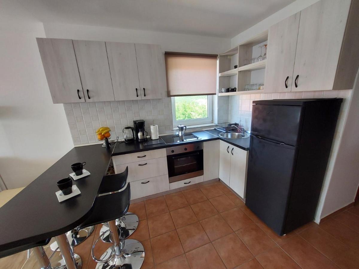 Apartman Iskra Appartement Jadranovo Buitenkant foto
