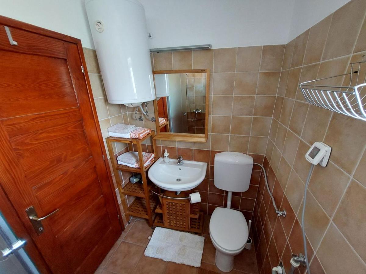 Apartman Iskra Appartement Jadranovo Buitenkant foto